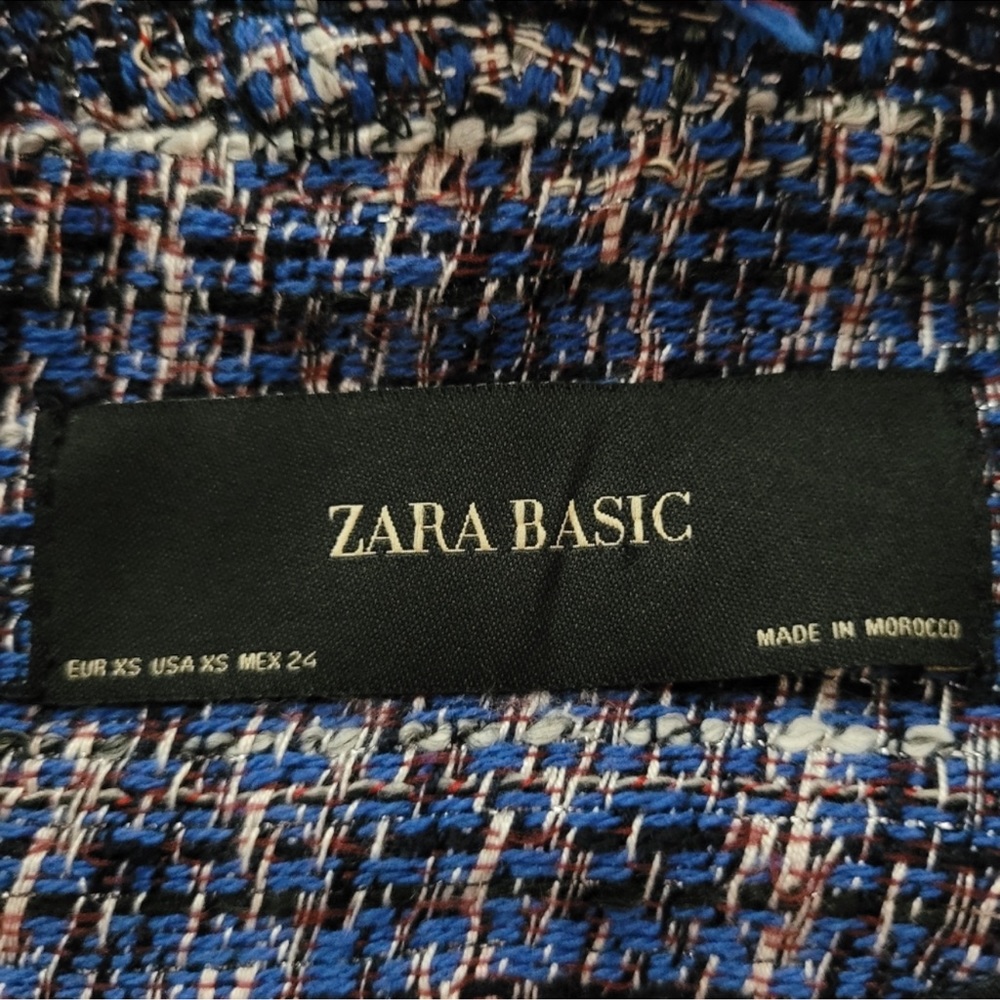 Zara Blue Tweed Blazer with Gorgeous Pearl Trim - Picture 12 of 12